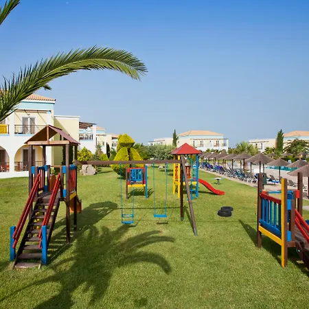 Corali Hotel 4*