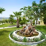 فندق Corali 4*