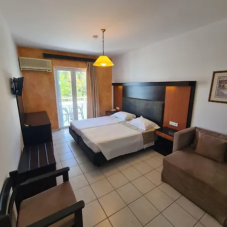 Corali Hotel