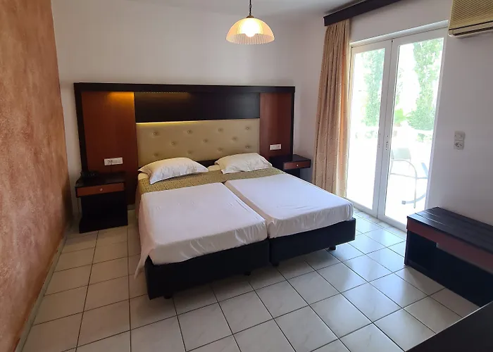 Corali Hotel 4*