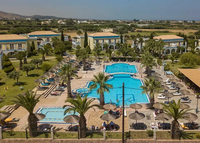 Corali Hotel 4*
