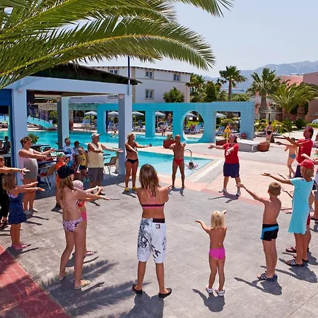 Corali Hotel 4*