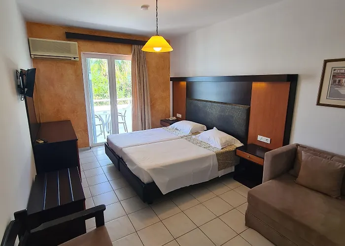 Corali Hotel
